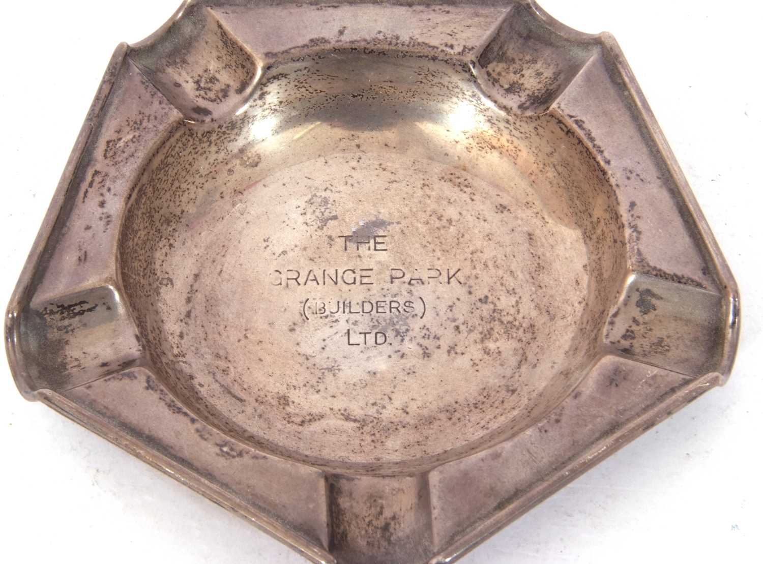 George VI ashtray of hexagonal form, commercial presentation inscription to centre, 11.5cm diam, - Image 3 of 3