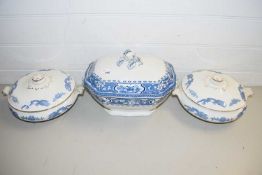 MIXED LOT : PAIR OF BRADLEYS VEGETABLE DISHES TOGETHER WITH A FURTHER MALING SAUCE TUREEN (3)