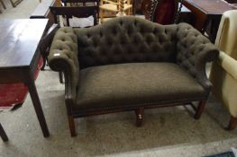 SMALL 20TH CENTURY FABRIC UPHOLSTERED CAMEL BACK SOFA, 140CM WIDE