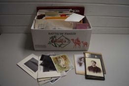 BOX OF MIXED ITEMS TO INCLUDE VARIOUS PHOTOGRAPHS OF MILITARY AIRCRAFT, QUANTITY OF HOME NOTES