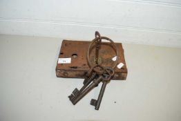 LARGE VINTAGE DOOR LOCK WITH KEYS (19TH CENTURY)