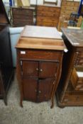 ROYAL IMPERIAL GRAMOPHONE CABINET, NO WORKING MECHANISM, 102CM HIGH