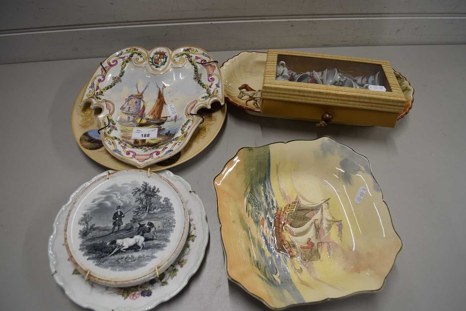 MIXED LOT : DOULTON FAMOUS SHIPS BOWL, A DOULTON SIR ROGER DE COVERLEY OVAL DISH PLUS VARIOUS OTHERS