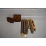 BOX OF VARIOUS VINTAGE CIGARS AND LEATHER CIGAR CASE