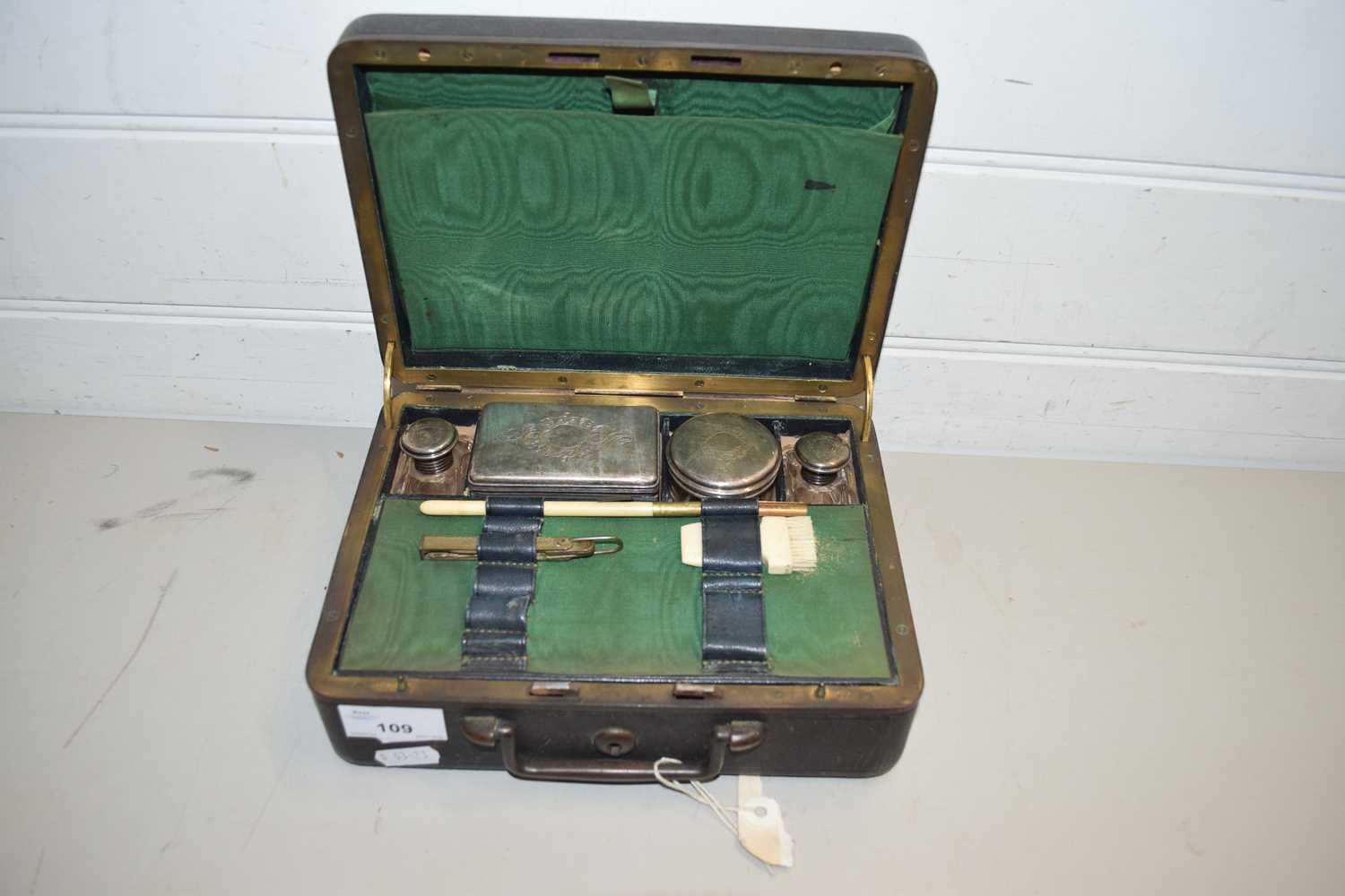 SMALL 19TH CENTURY VANITY BOX FITTED WITH VARIOUS JARS AND ACCESSORIES