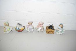 MIXED LOT OF MODERN FIGURINES, CAT ORNAMENTS ETC