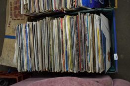 LARGE BOX OF MIXED RECORDS
