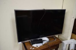 SMALL SONY FLAT SCREEN BRAVIA TV WITH INTEGRAL STAND
