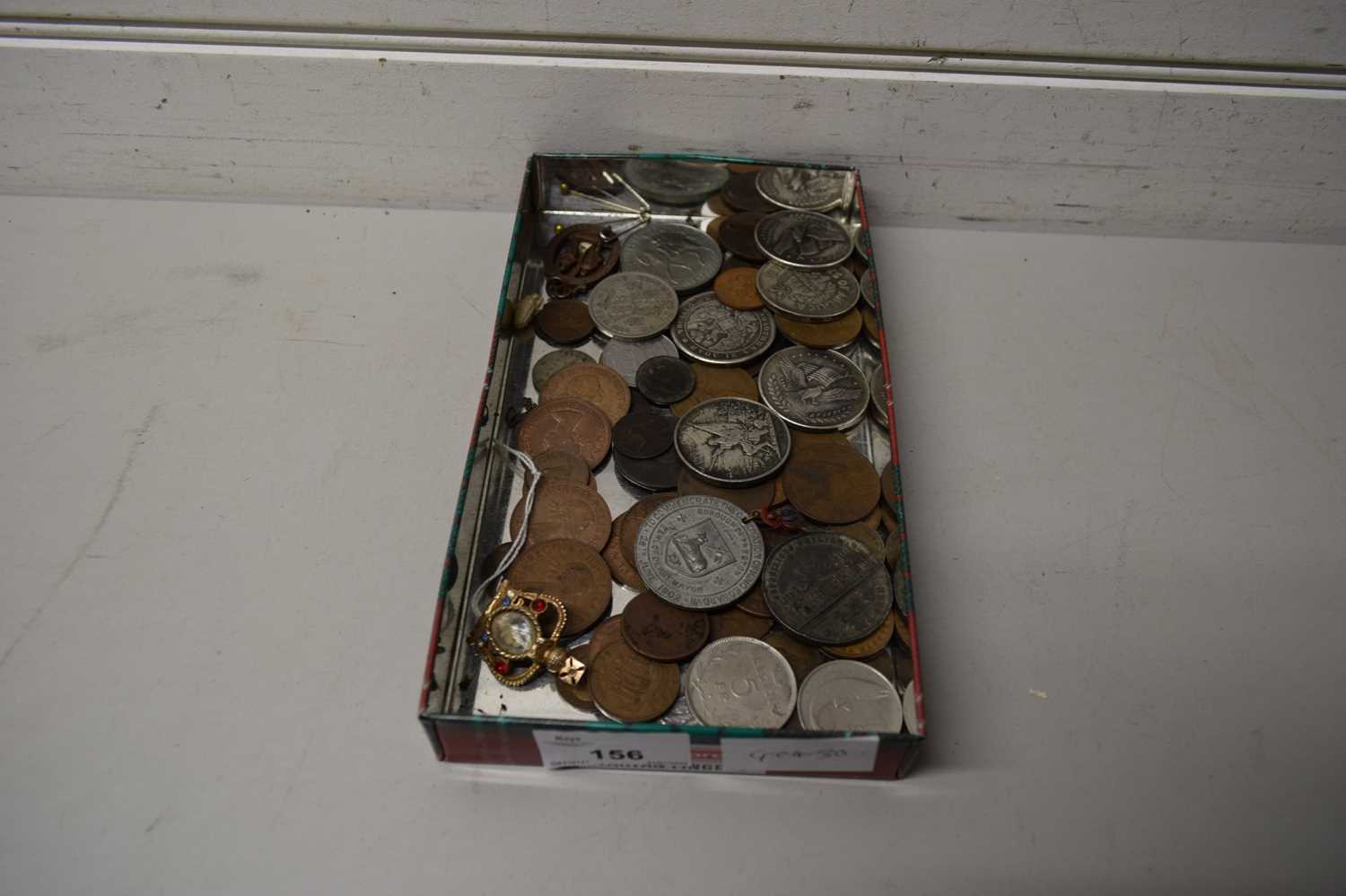 BOX OF WORLD COINAGE TO INCLUDE US DOLLARS