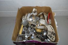 BOX OF VARIOUS CUTLERY