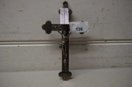 WHITE OR BASE METAL CRUCIFIX