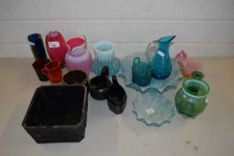 MIXED LOT VARIOUS PRESSED BLACK GLASS ITEMS, FURTHER COLOURED GLASS BOWLS, VASELINE GLASS JUG AND