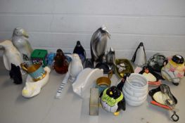 LARGE COLLECTION VARIOUS PENGUIN ORNAMENTS AND RELATED ITEMS TO INCLUDE ART GLASS EXAMPLES