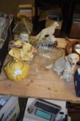 MIXED LOT : GOLDEN RETRIEVER ORNAMENT, VARIOUS GLASS BOWLS, LANTERN ETC