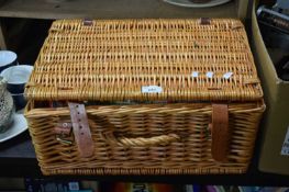 PICNIC HAMPER CONTAINING VARIOUS ENGLAND FOOTBALL PARTY PACKS