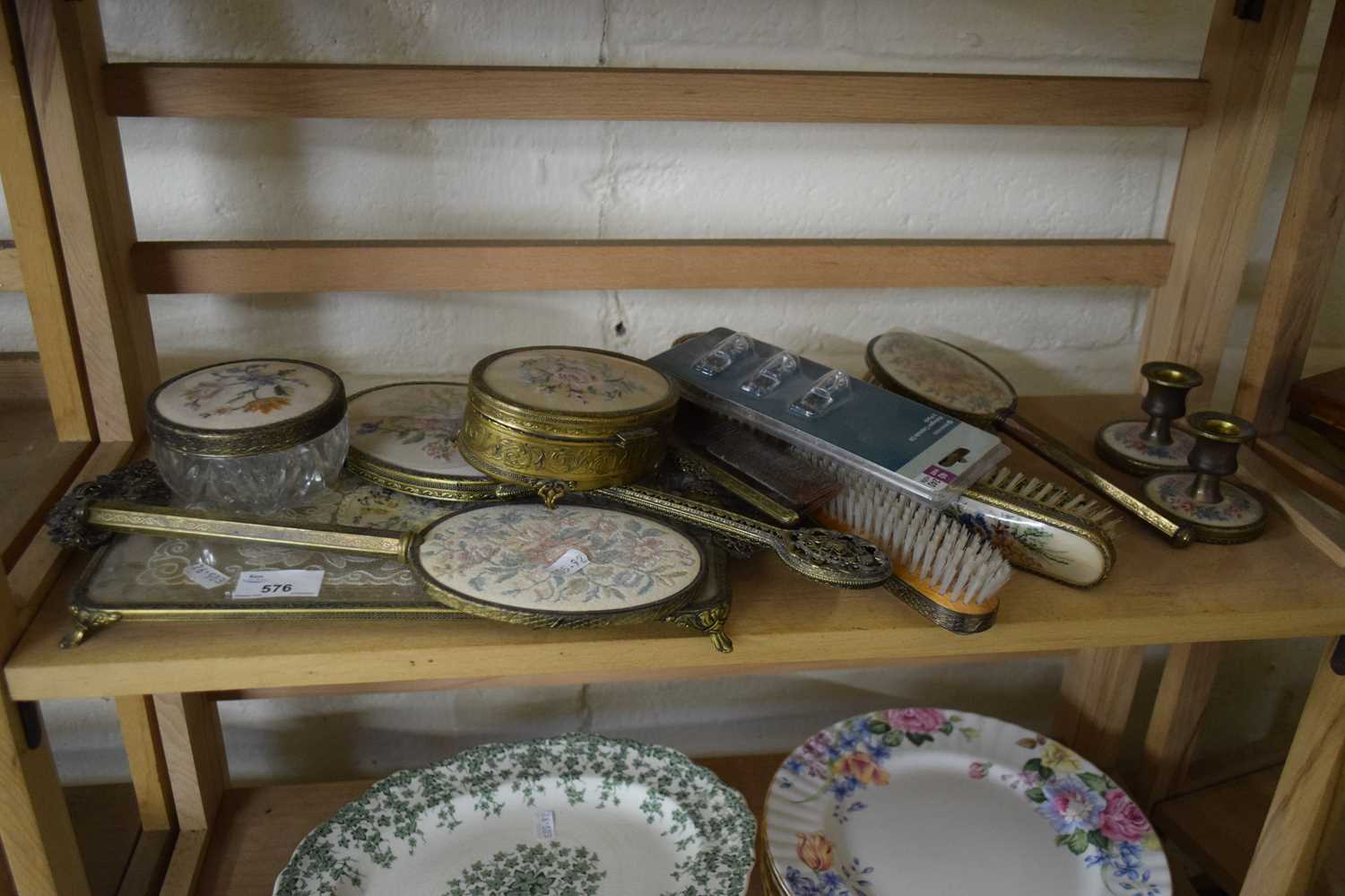 MIXED LOT VARIOUS ASSORTED DRESSING TABLE BRUSHES, TRINKET BOXES ETC