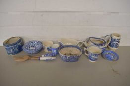 VARIOUS MIXED BLUE AND WHITE WARES TO INCLUDE SALAD TONGS, GRAVY BOAT, TEA POT ETC