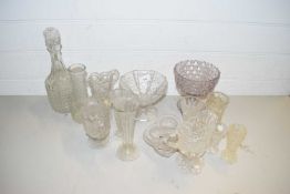 MIXED LOT VARIOUS PRESSED CLEAR GLASS WARES TO INCLUDE VASES, DECANTER, BOWLS ETC