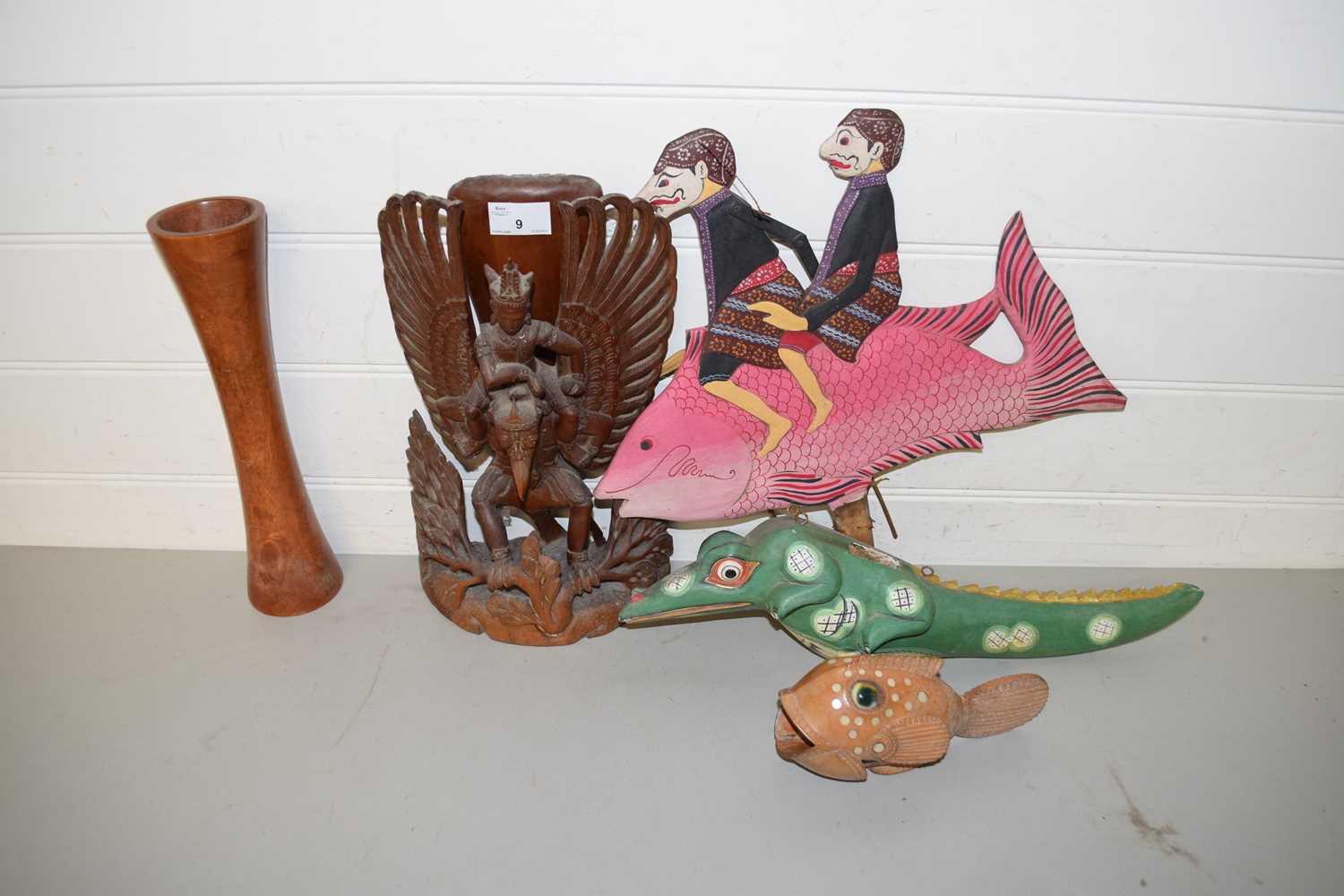 TRIBAL ETHNOGRAPHICA INTEREST - A MIXED LOT TO INCLUDE INDONESIAN SHADOW PUPPET, CARVED HARDWOOD