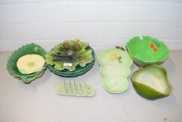 MIXED LOT VARIOUS VICTORIAN AND LATER LEAF DECORATED PLATES TO INCLUDE GREEN GLAZED EXAMPLES, PLUS
