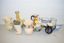 MIXED LOT VARIOUS VICTORIAN AND LATER DECORATED JUGS AND OTHER CERAMICS