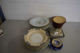 QUANTITY OF VARIOUS DECORATED PLATES, WILLOW PATTERN TUREEN ETC