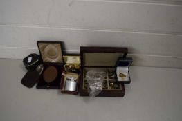 BOX CONTAINING QUANTITY OF GOLD METAL CUFF LINKS, BOX WITH SUNDAY SCHOOL MEDAL AND OTHER JEWELLERY