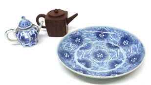 Chinese porcelain blue and white dish, together with a small tea pot decorated in blue and white