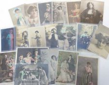 Quantity of postcards, mainly theatrical, musical interest, approx 160 in the lot
