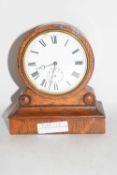 Late 19th/early 20th century oak cased mantel clock, enamel dial with Roman numerals and