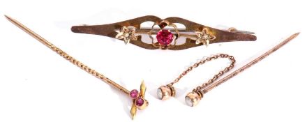 Mixed Lot: 9ct stamped open work brooch set centrally with a red stone between two small seed