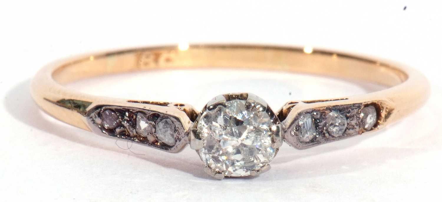 Antique single stone diamond ring, the round old cut diamond 0.20ct approx, raised between small - Image 2 of 8