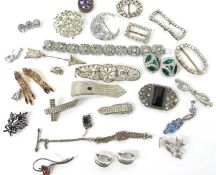 Mixed Lot of mainly costume brooches, paste set and marcasite set