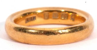 Antique 22ct gold wedding ring of plain polished design, 6.7gms, size I
