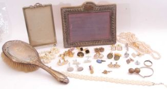 Box of costume jewellery to include cuff links, pearls, hair brush etc