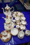 QUANTITY OF ROYAL ALBERT OLD COUNTRY ROSE TEA AND TABLE WARES PLUS SOME OTHER CUPS AND SAUCERS