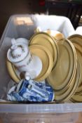 BOX OF MIXED CERAMICS TO INCLUDE A QUANTITY OF WEDGWOOD BEIGE COLOURED DINNER WARES, ROYAL