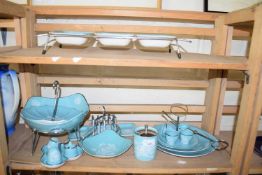 QUANTITY OF MIDWINTER STYLECRAFT FASHION SHAPE TABLE WARES TO INCLUDE CRUET, CAKE STAND, TOAST RACK,