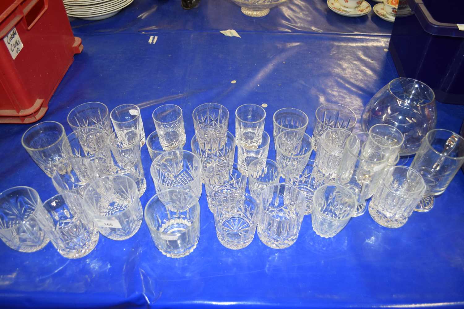 MIXED LOT ; CLEAR DRINKING GLASSES