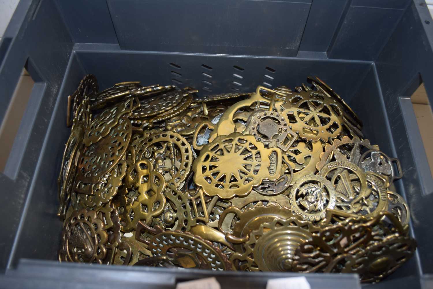 BOX OF HORSE BRASSES