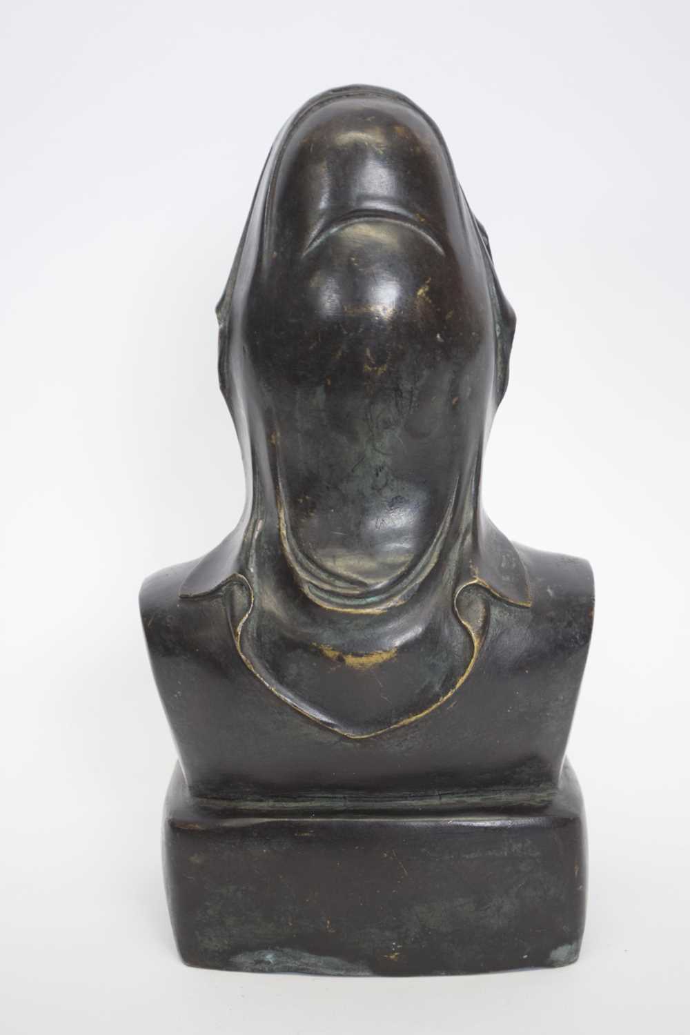 Asian bronze figure of a deity, 22cm high - Image 3 of 6