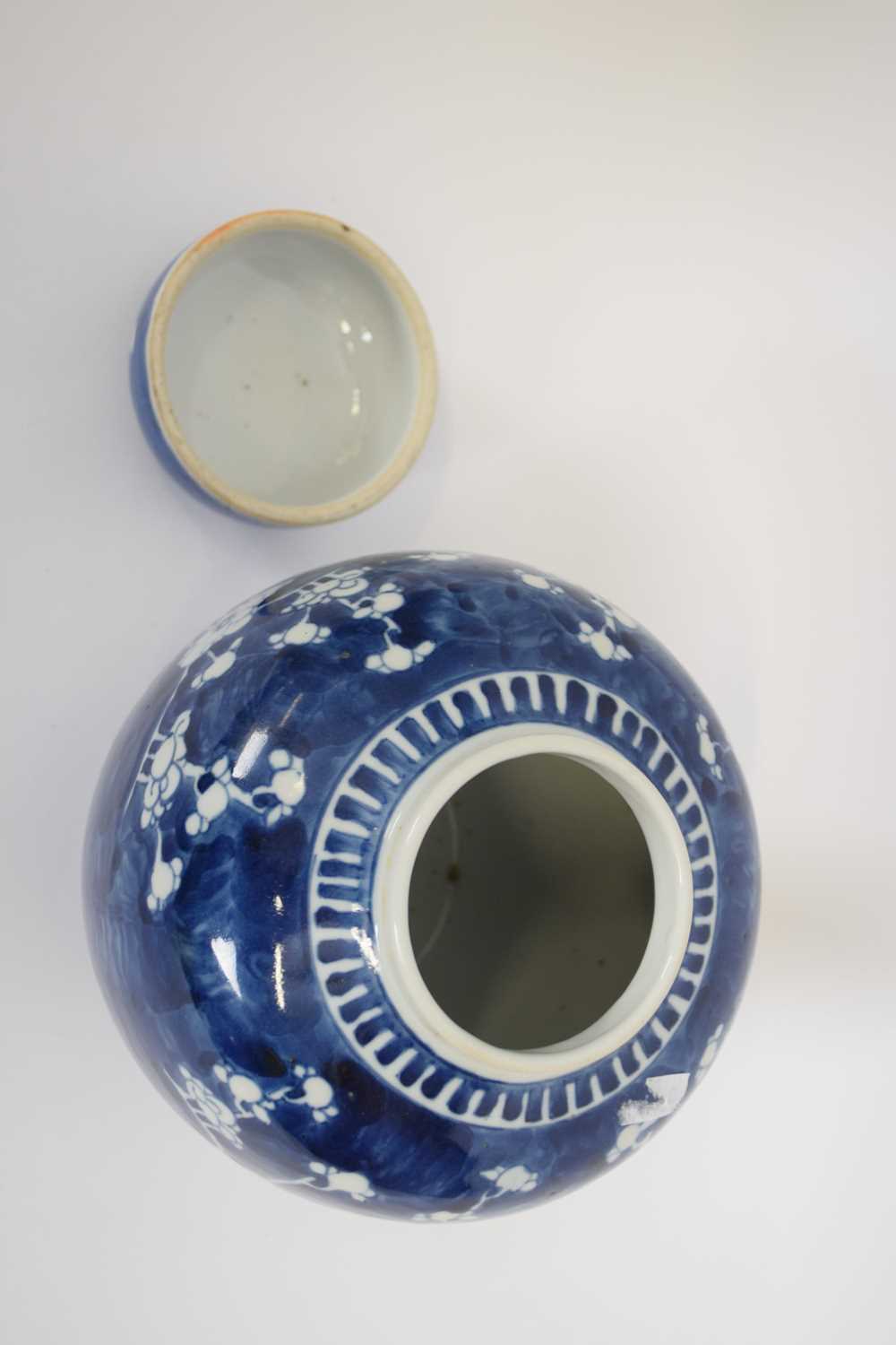 Chinese porcelain jar and cover with prunus decoration on a blue ground - Image 6 of 6