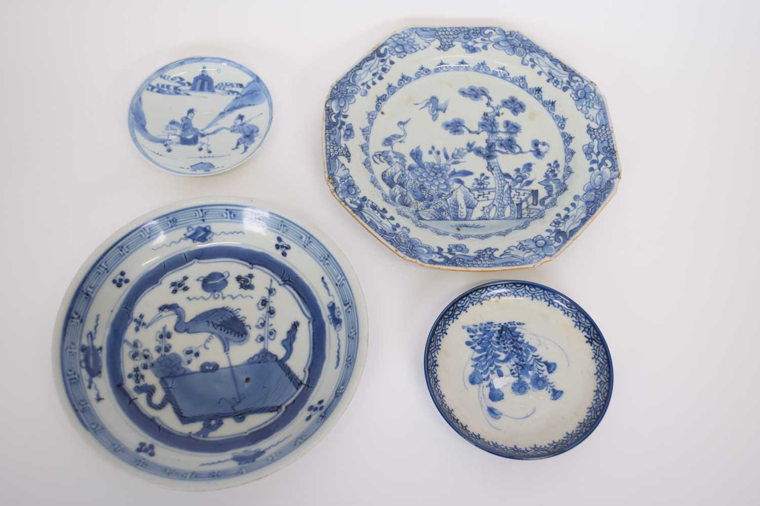 18th century Chinese porcelain saucer, together with further Chinese porcelain plates including an