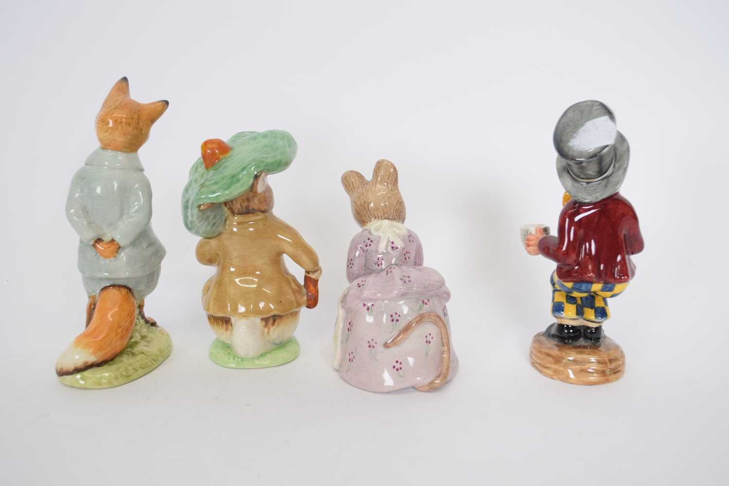 Group of Beswick Beatrix Potter figures including Foxy Whiskered Gentleman, Hunca Munca sweeping, - Image 4 of 4