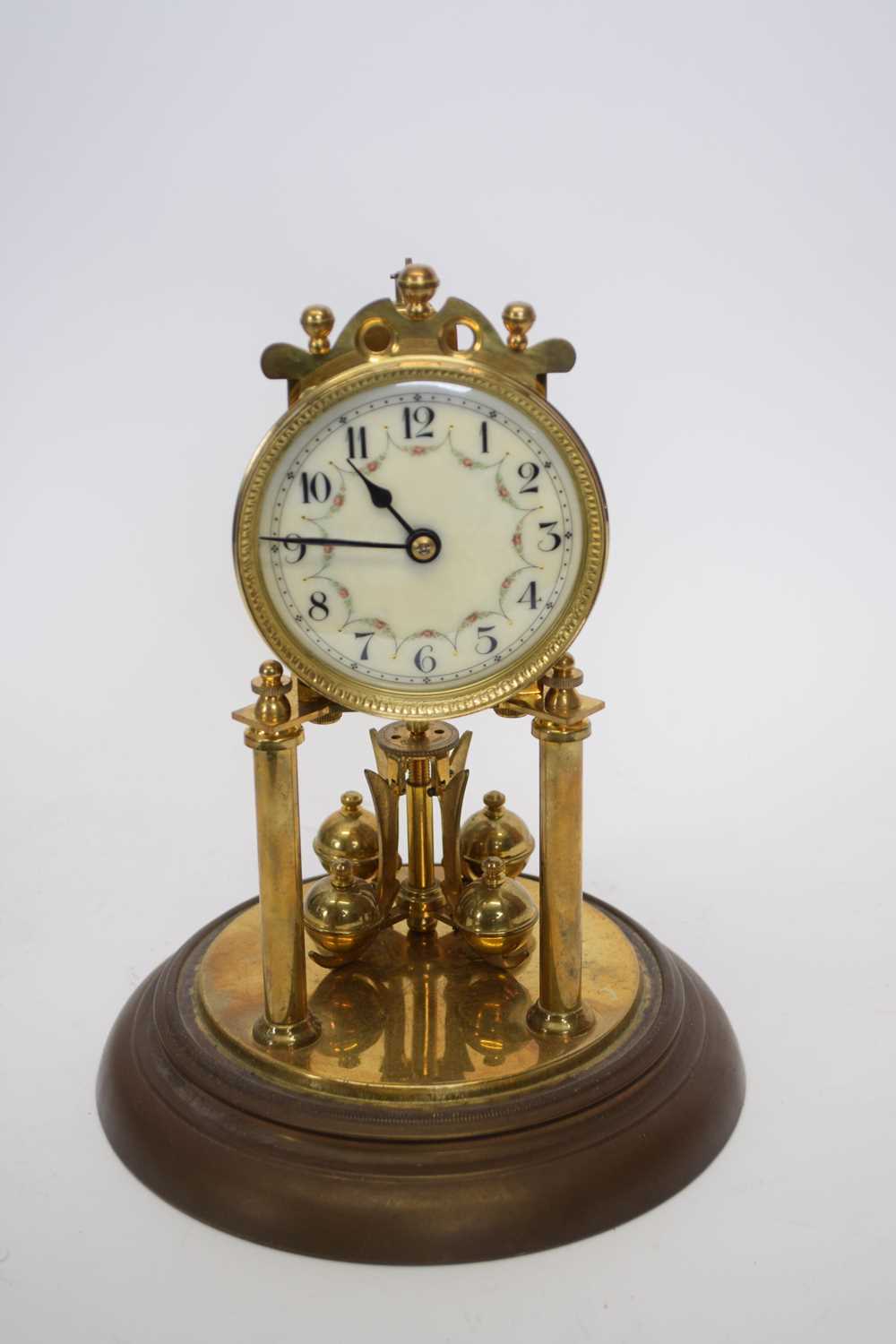 Early 20th century brass torsion or anniversary clock under a glass dome, 30cm high max - Image 2 of 3