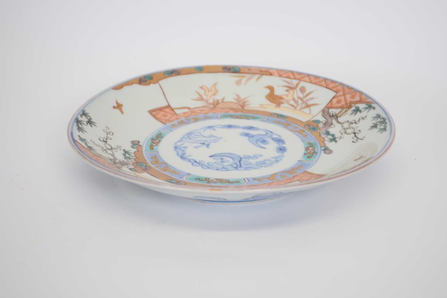 Japanese porcelain plate with Imari design - Image 5 of 6