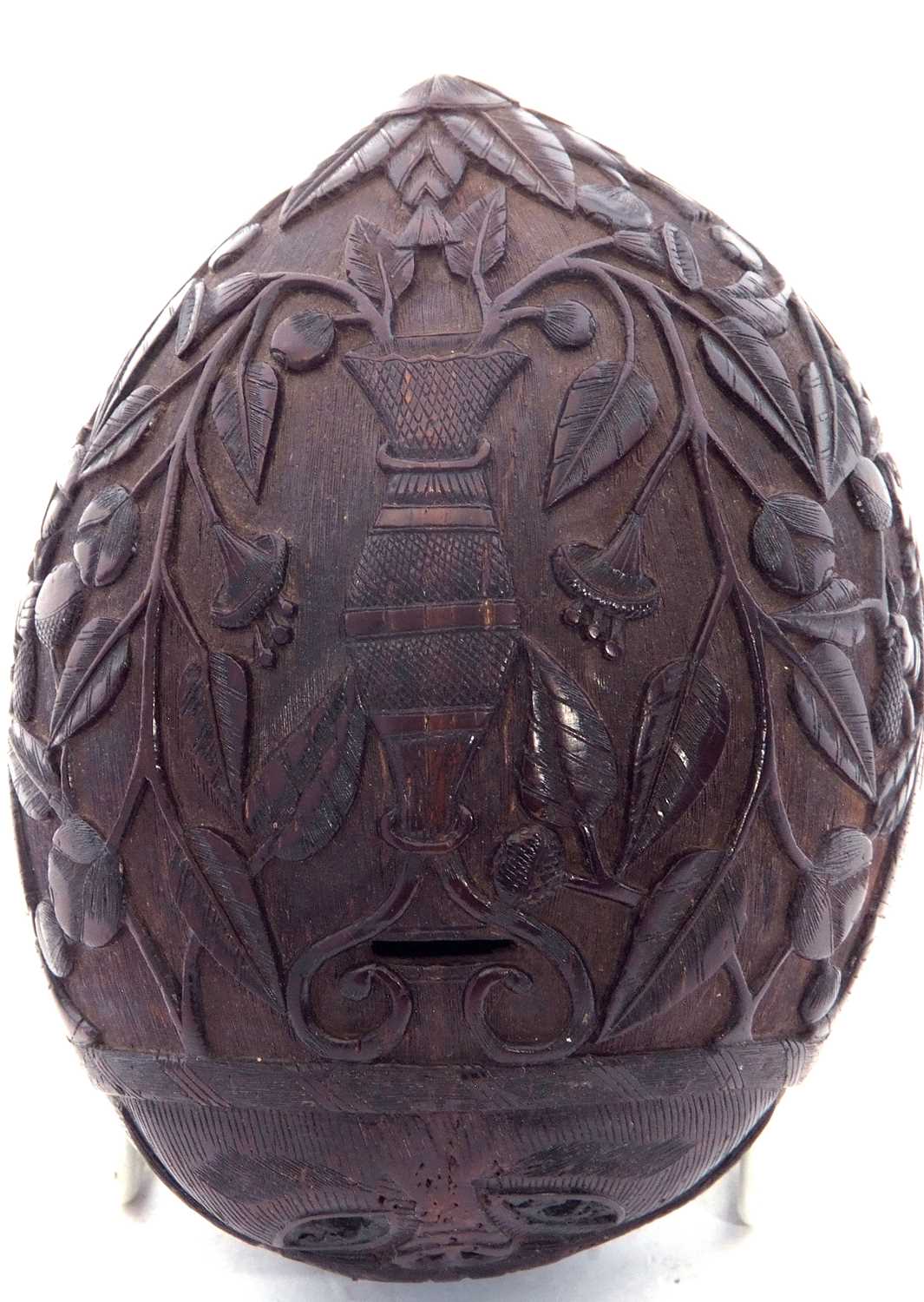An unusual antique carved coconut bugbear container, the exterior decorated with a scene of - Image 5 of 5