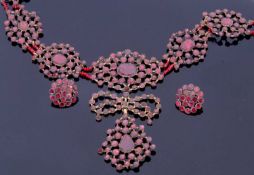 Vintage Bohemian garnet drop necklace, the flat cut garnets with foil backed enclosed gilt metal