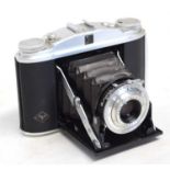 A VINTAGE AGFA ISOLETTE II FOLDING BELLOWS MEDIUM FORMAT 120 FILM CAMERA