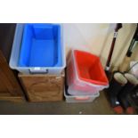 MIXED LOT OF TEA CHESTS AND PLASTIC BOXES